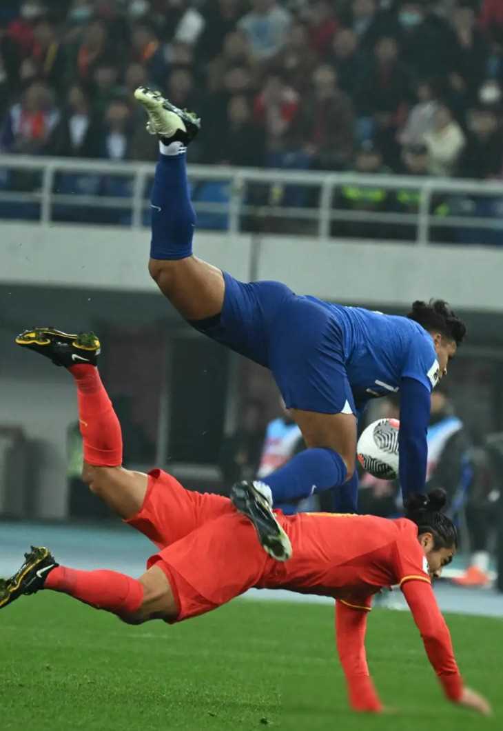 开云sport-克罗托内球员备战关键战役，全力以赴的简单介绍