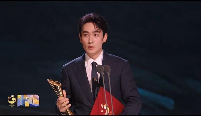 开云体育中国-关于迈阿密热火险胜那不勒斯,马琳一己之力扛起全队焦点之战成都决赛之夜,点燃全场激情的信息