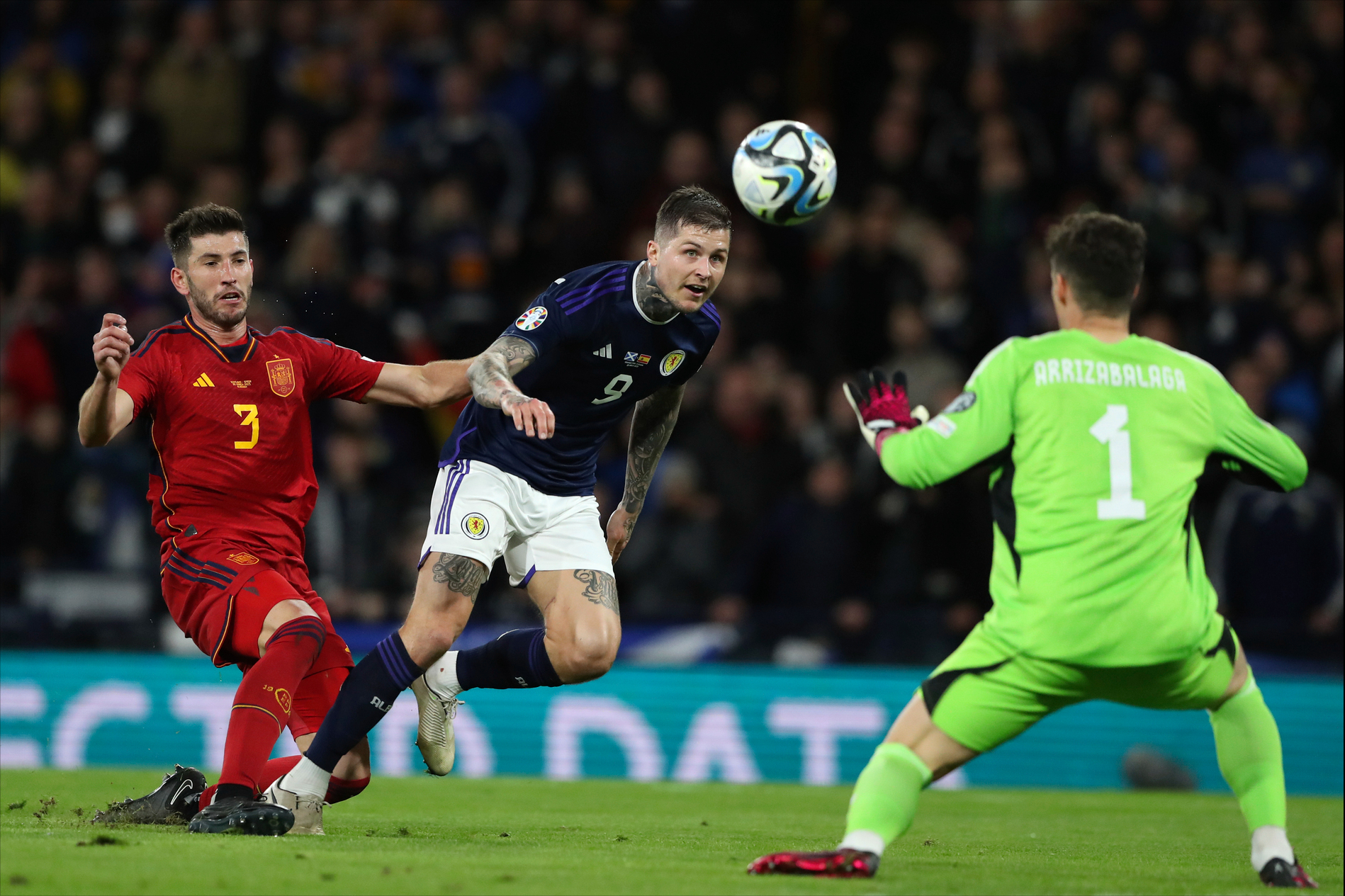 欧洲国家队之间的激烈角逐掀起热潮 欧洲国家队之间的激烈角逐掀起热潮