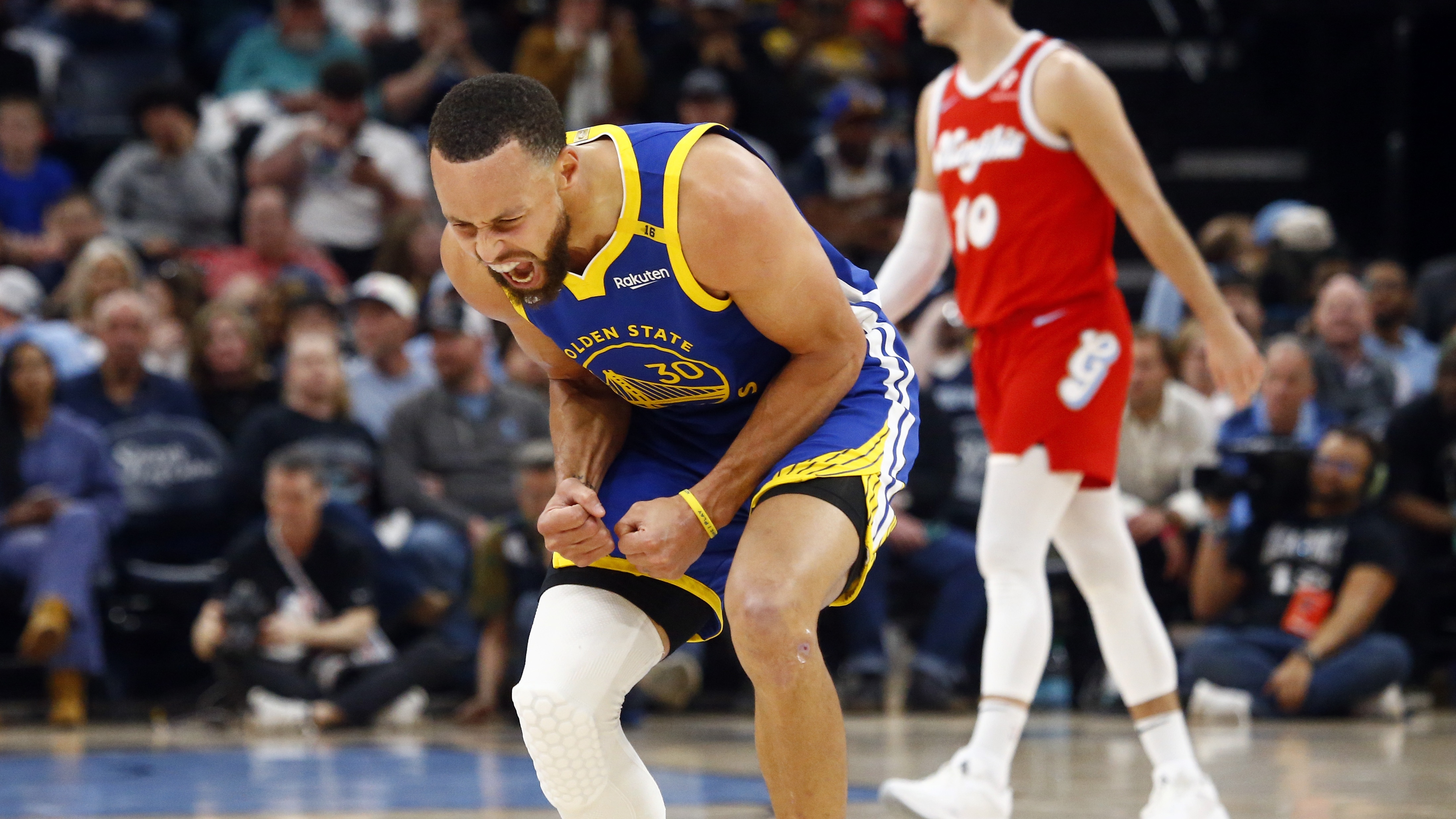 开云体育在线-新疆队横扫凯尔特人，库里高光表现