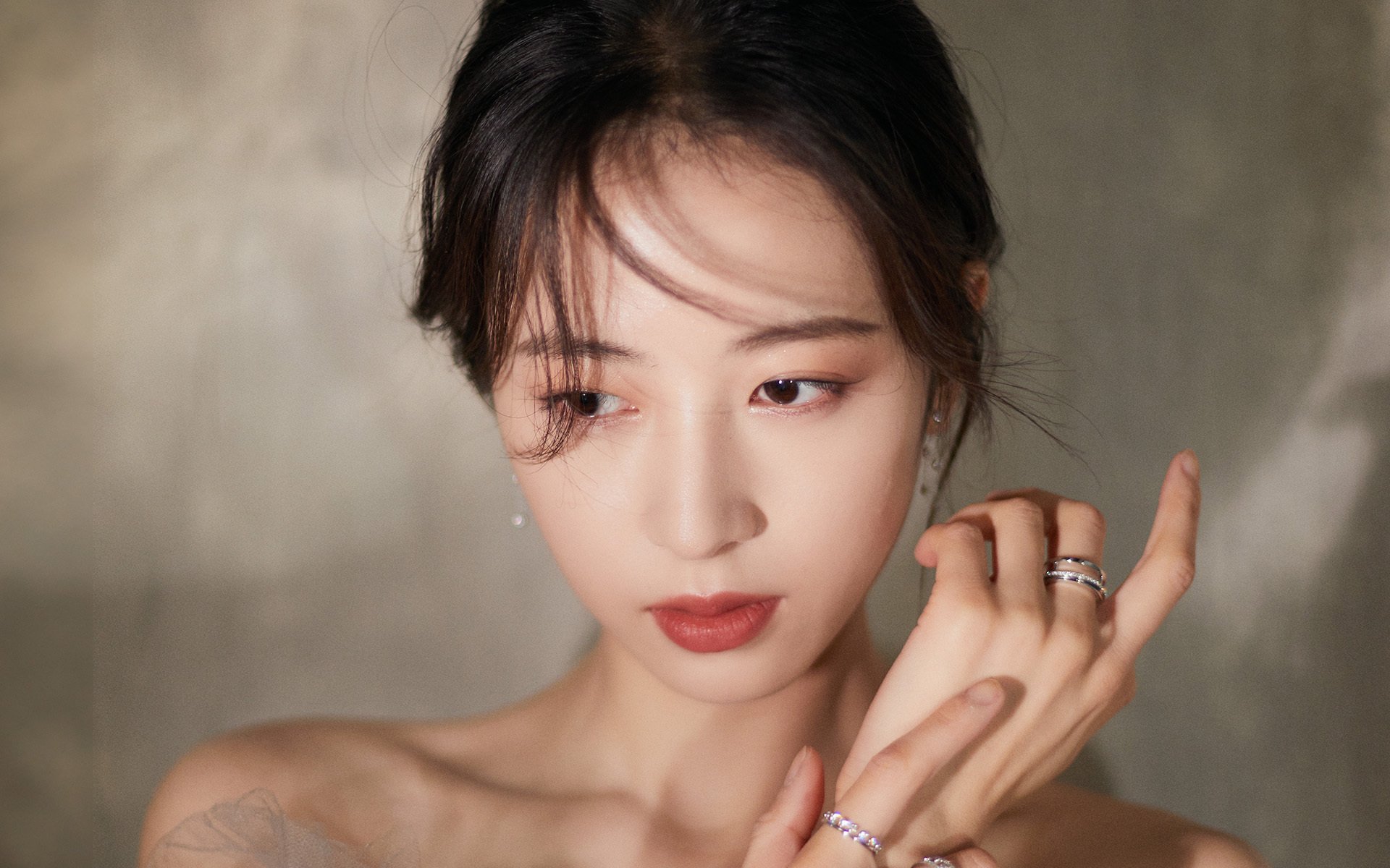 开云平台-镇压桑巴,门迪如何用工业齿轮碾碎巴西的韵律之舞